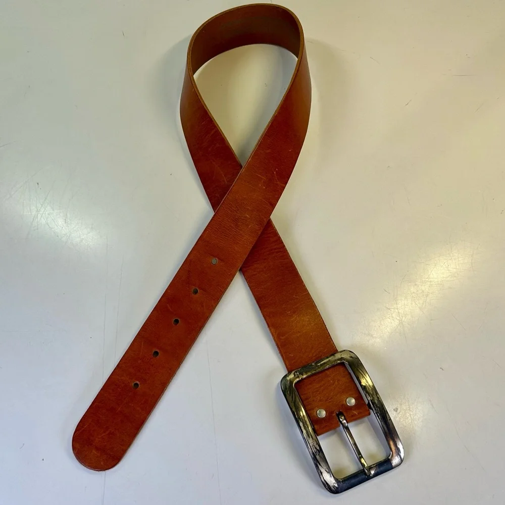 H&M Wide Brown Leather Belt, Unisex, Distressed Silver Buckle Size 33-34 - Picture 3 of 10